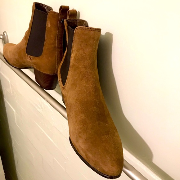 Sam Edelman Suede Chelsea boots - Picture 2 of 7